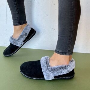 SKECEHERS ⭐️memory foam shoes